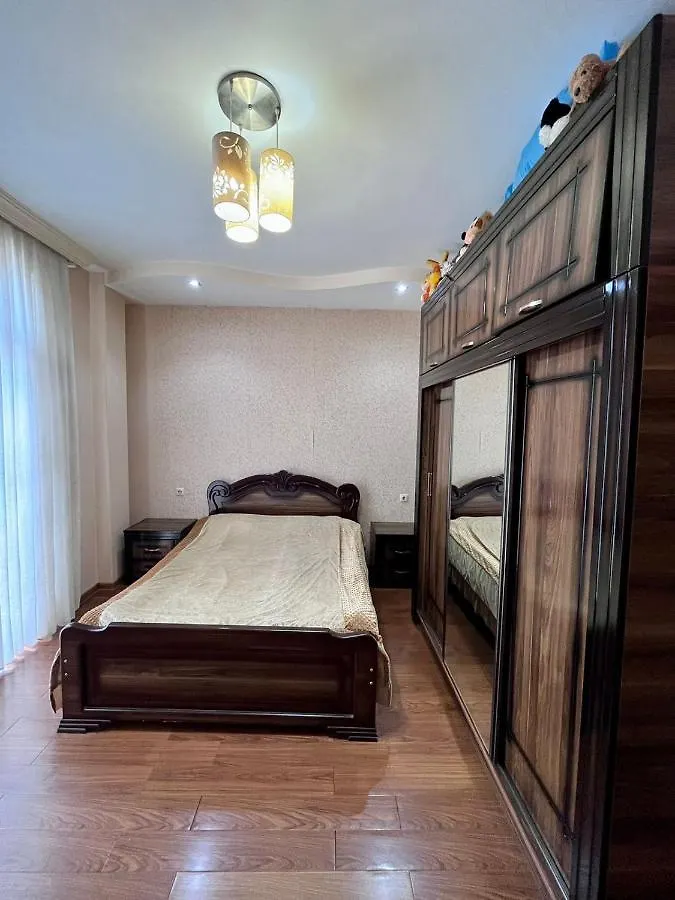 3-Х Комнатная Квартира В Старом Городе Батуми